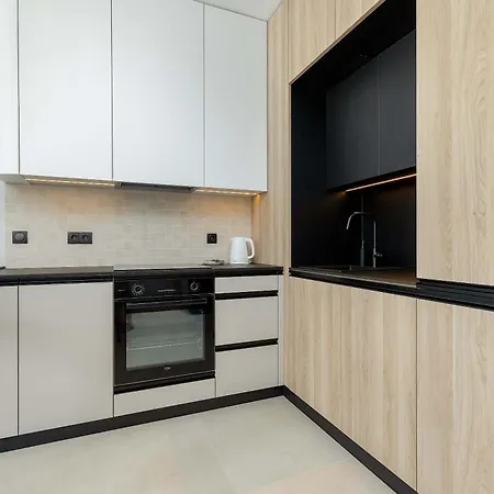 アパート Stylish With River Views And Garage In By Renters シュチェチン