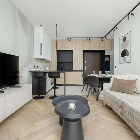 Stylish With River Views And Garage In By Renters アパート シュチェチン